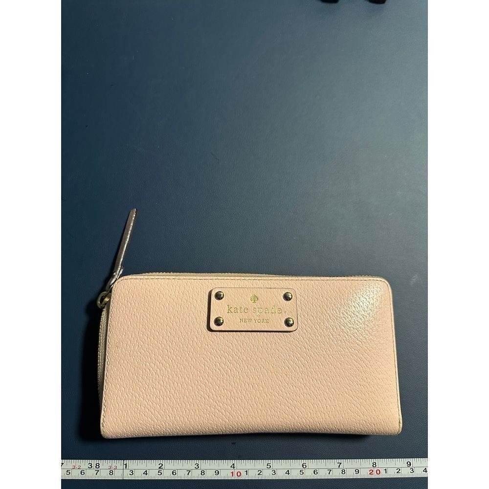 Kate Spade New York Blush Pink Leather Zip Wallet Clutch Elegant Accessory